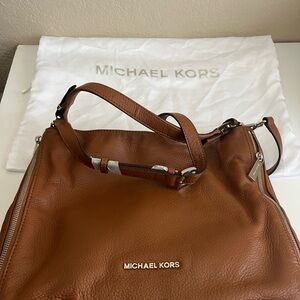 Michael kors 
Brand new brown crossbody